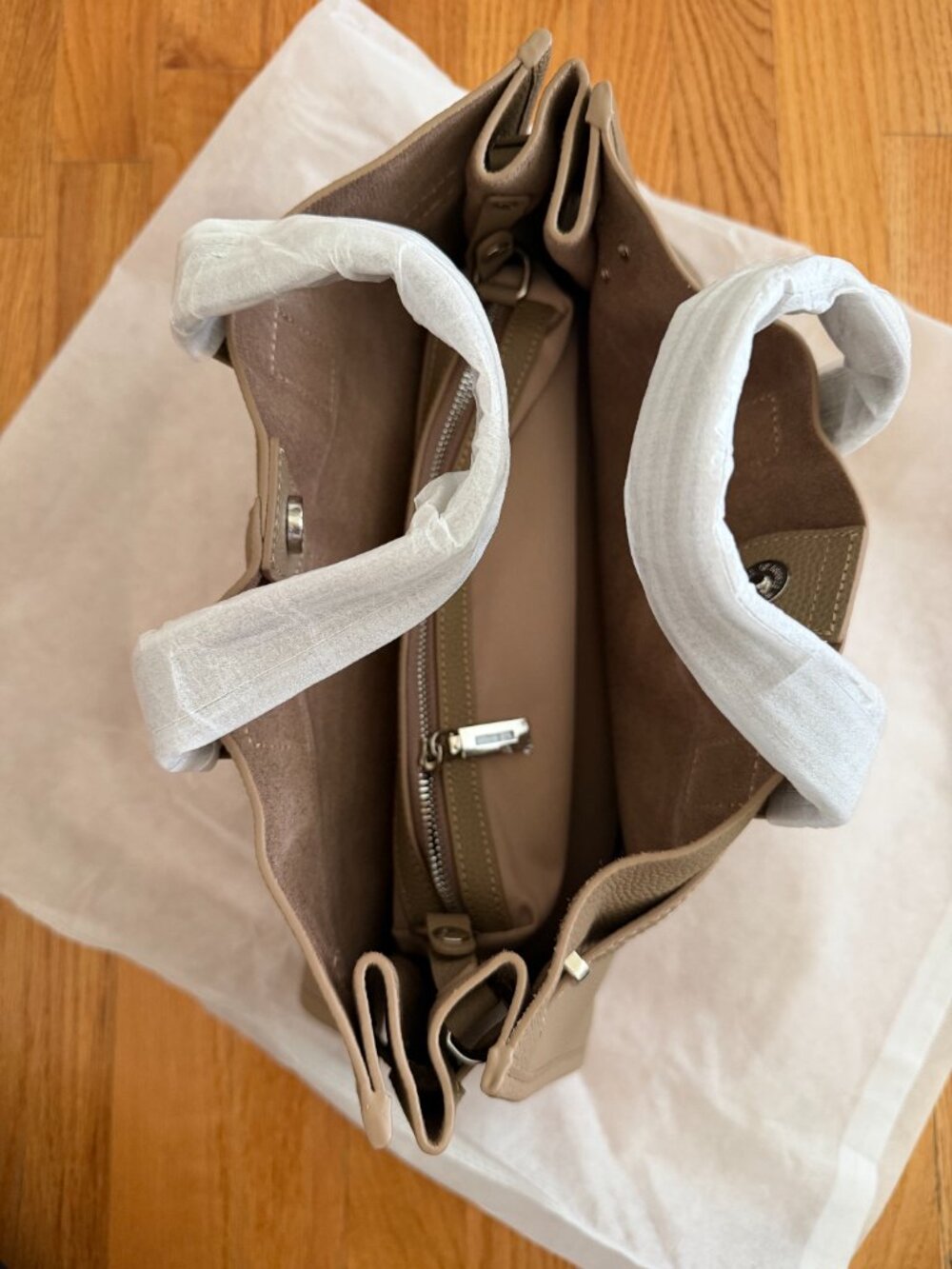 NEW Taupe Structured Tote Bag | Quiet Luxury Work Bag | Minimalist Style - Picture 6 of 8